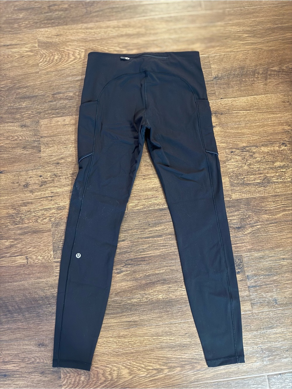 Lululemon Black Leggings – Size 8